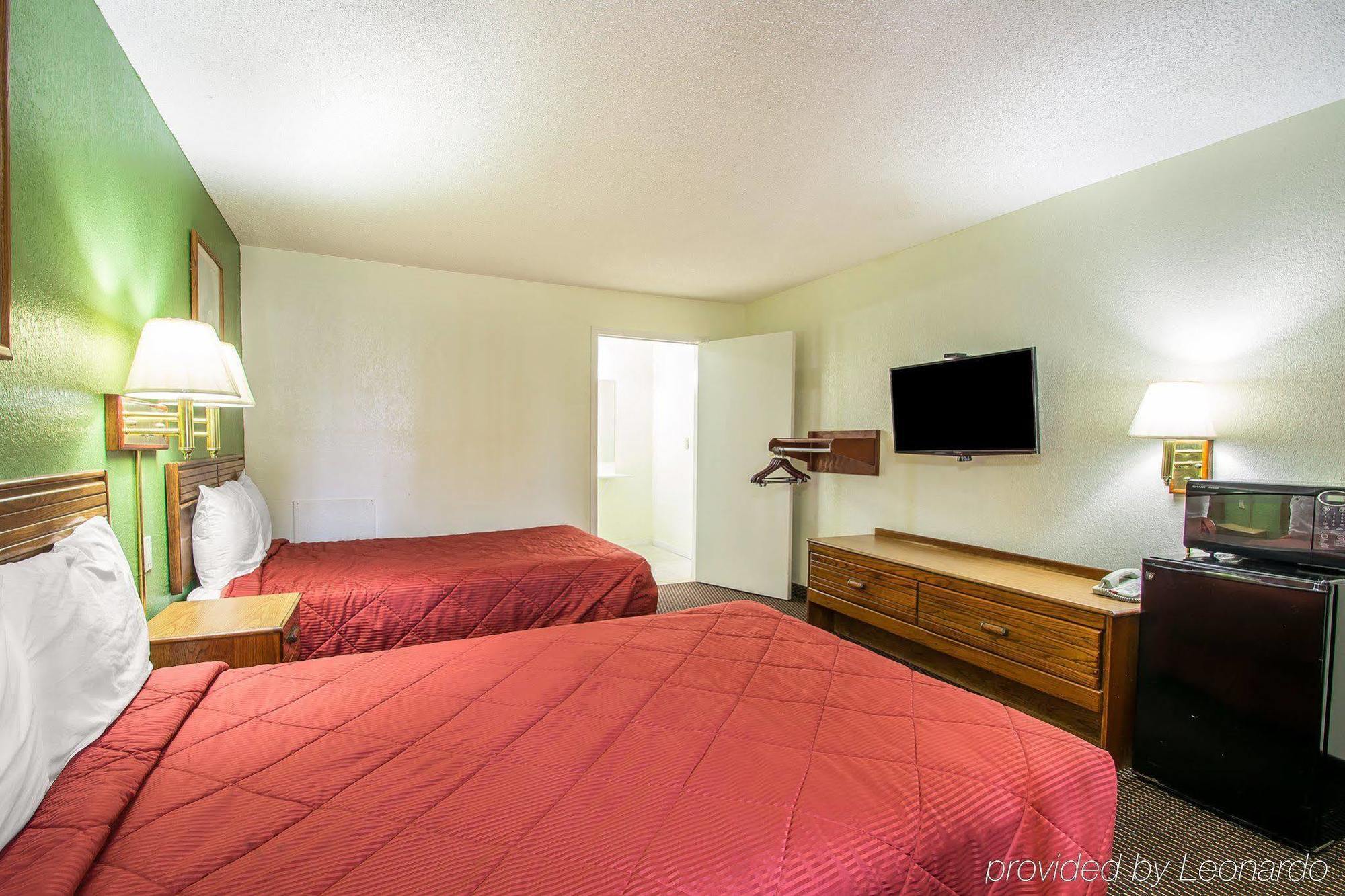Rodeway Inn Fort Pierce I-95 Exterior foto